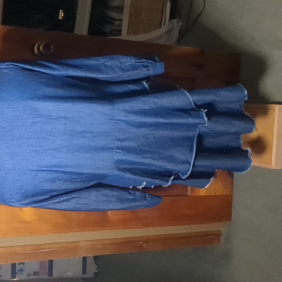 SABRINA LAUREN* raw edge denim back ruffle tuxedo blouse long sleeve button fron - Picture 10 of 15